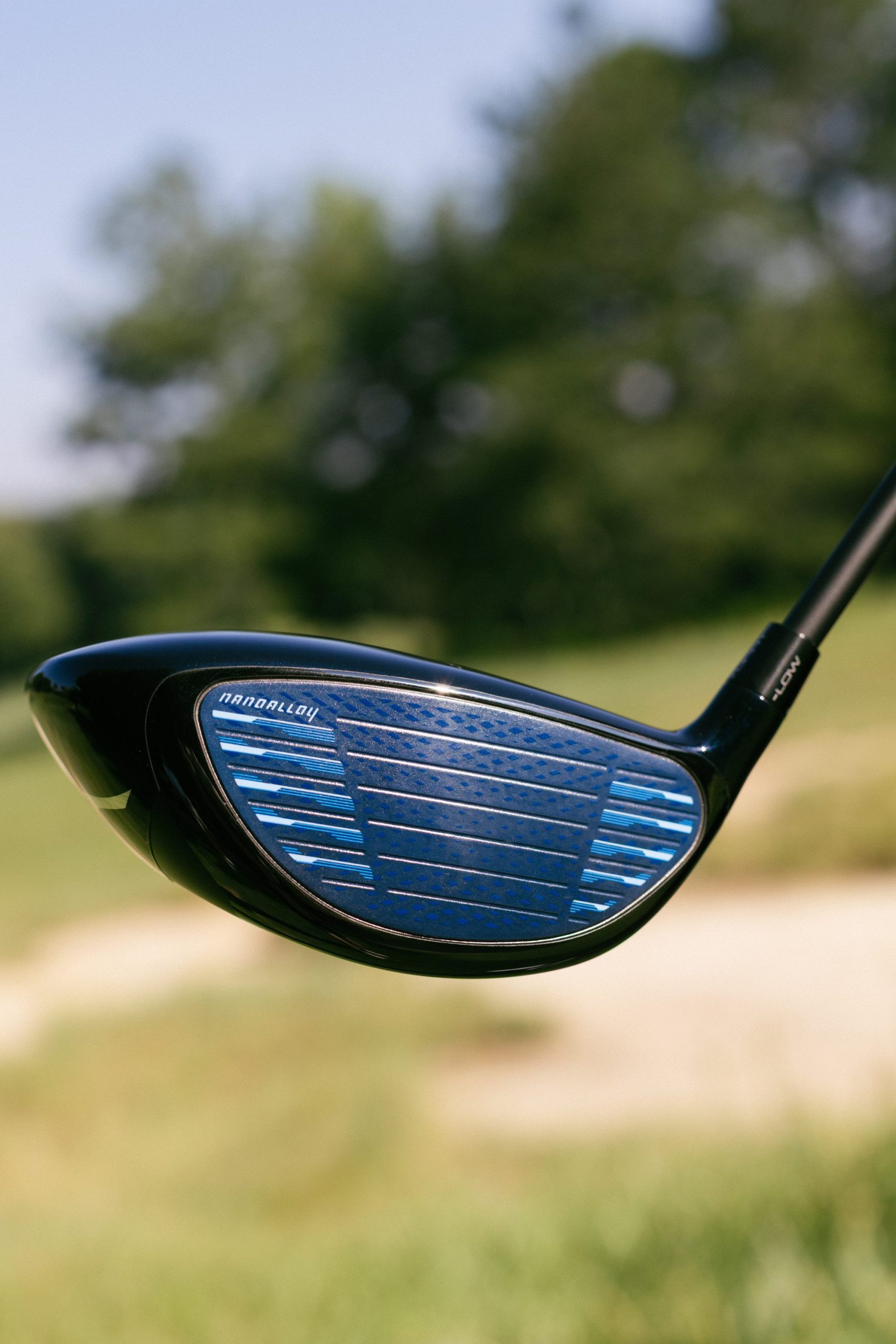 Mizuno JPX ONE driver on the course